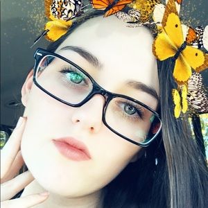 Meet your Posher, Katelynn